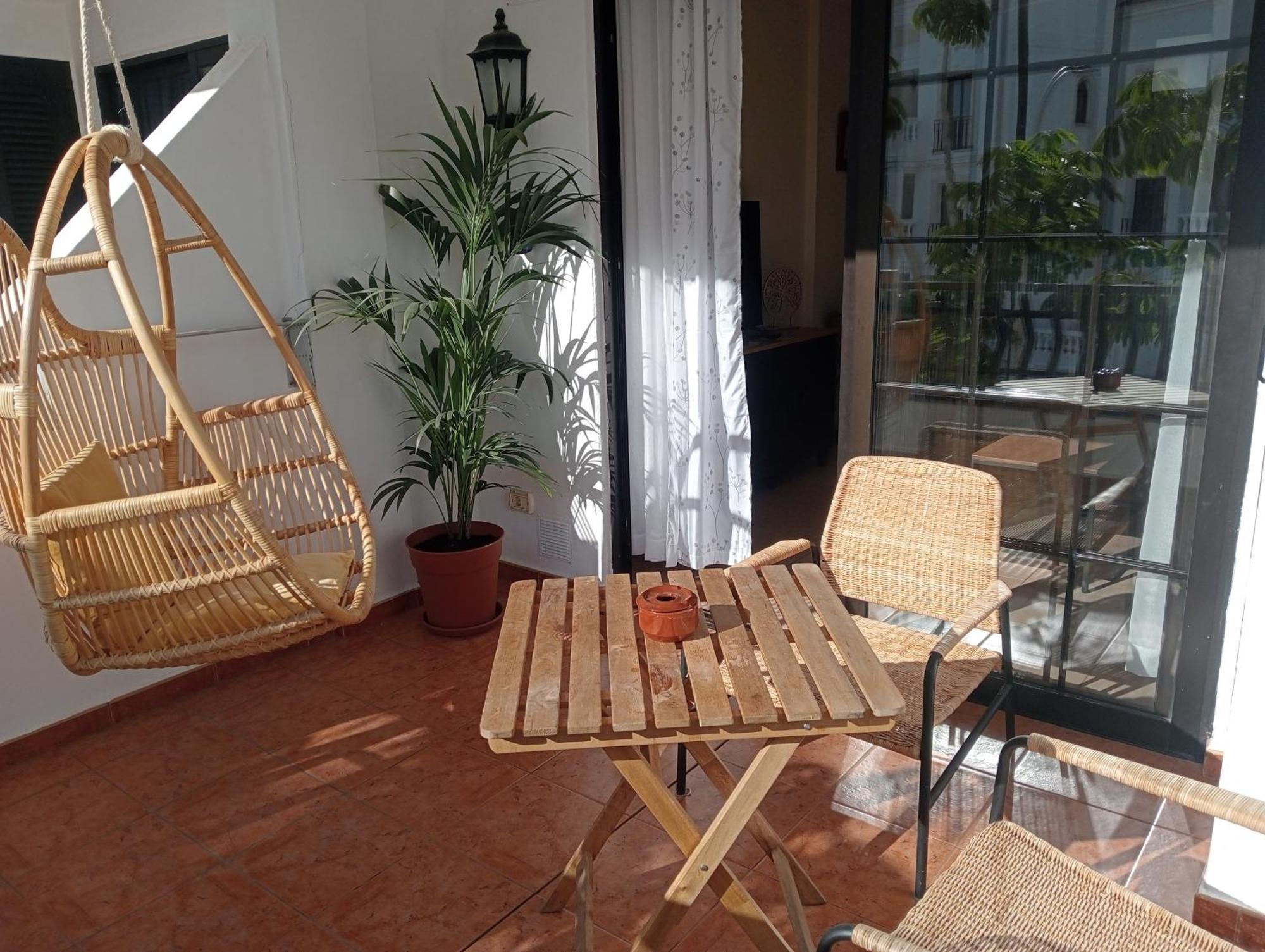 Greatly Located Apartment With Heated Pool, Los Cristianos Los Cristianos  Εξωτερικό φωτογραφία