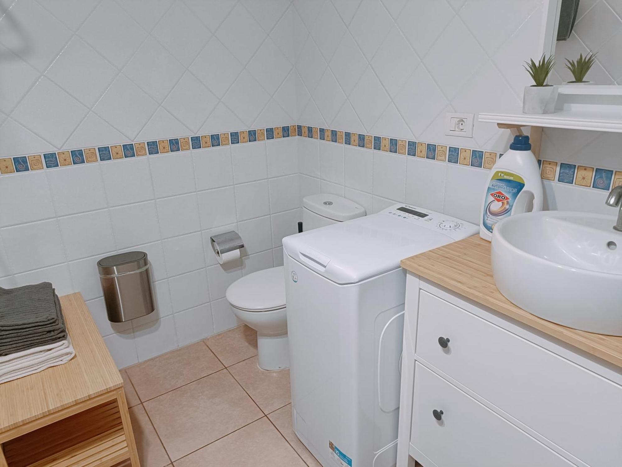 Greatly Located Apartment With Heated Pool, Los Cristianos Los Cristianos  Εξωτερικό φωτογραφία